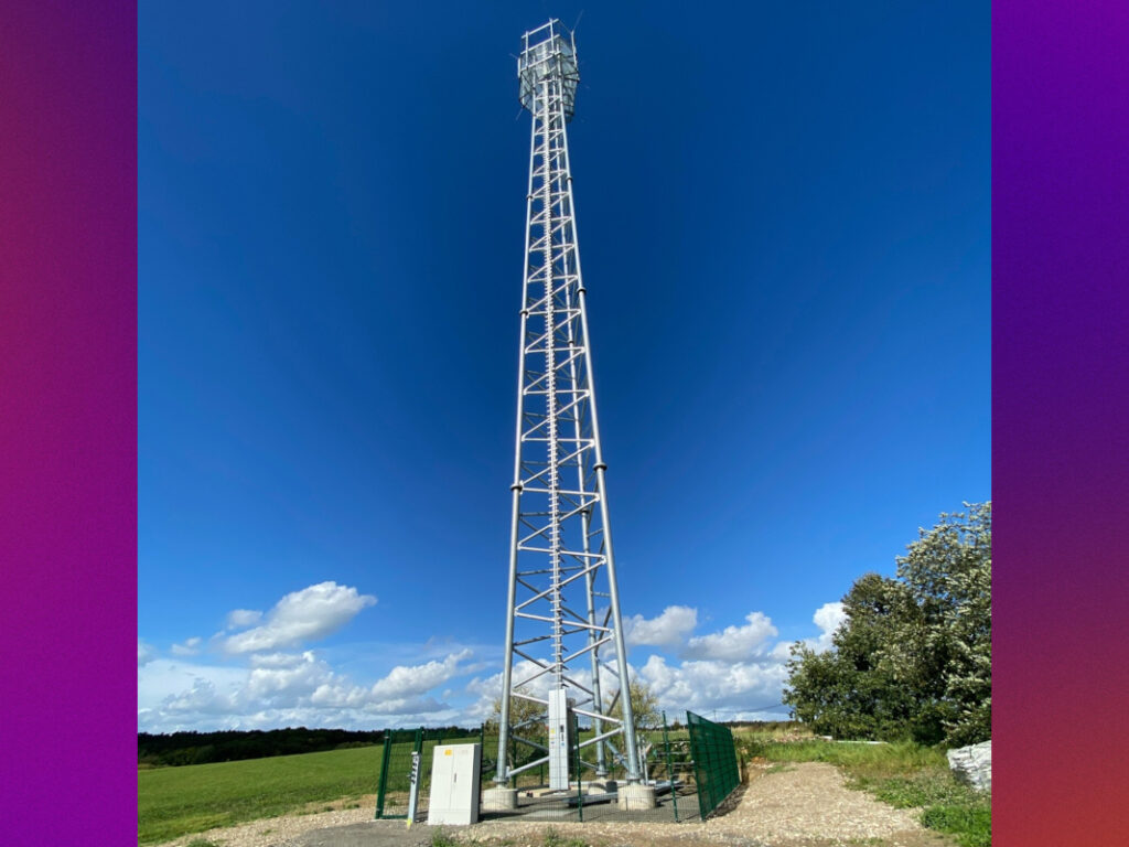 Der neue Mobilfunkmast in Hönscheid schließt eine Versorgungslücke. Jetzt profitieren die Anwohner von einer besseren Versorgung.